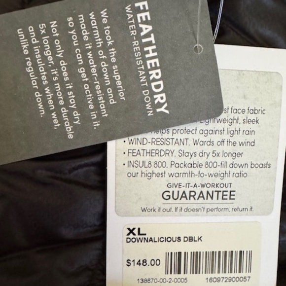 NWT! Athleta Downalicious Deluxe Vest - Black - XL - Picture 4 of 7